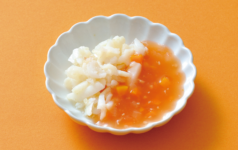 国産大豆と角切り野菜入りトマトコンソメソース